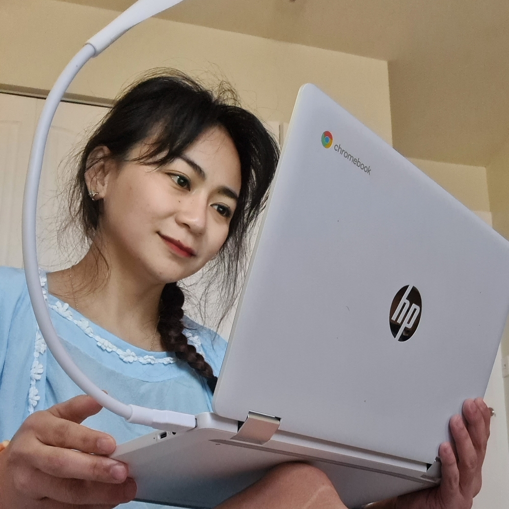 Light Lamp For Laptops